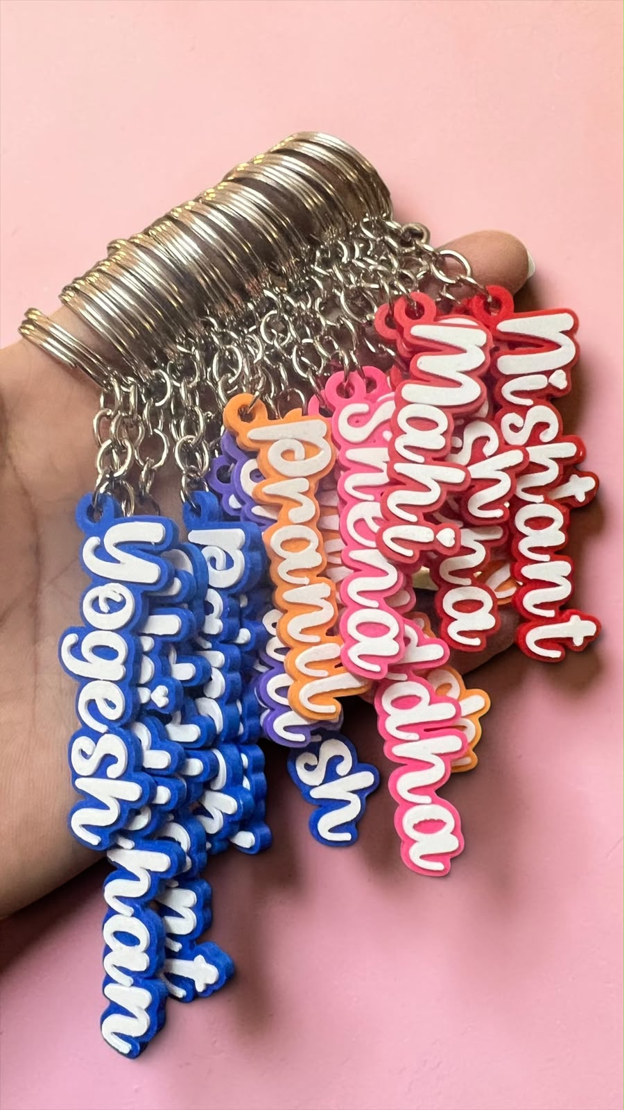 Outlined Name Keychain